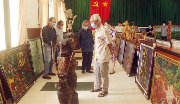 Trao giải Mỹ thuật Khu vực Đông Nam Bộ năm 2020 - 1