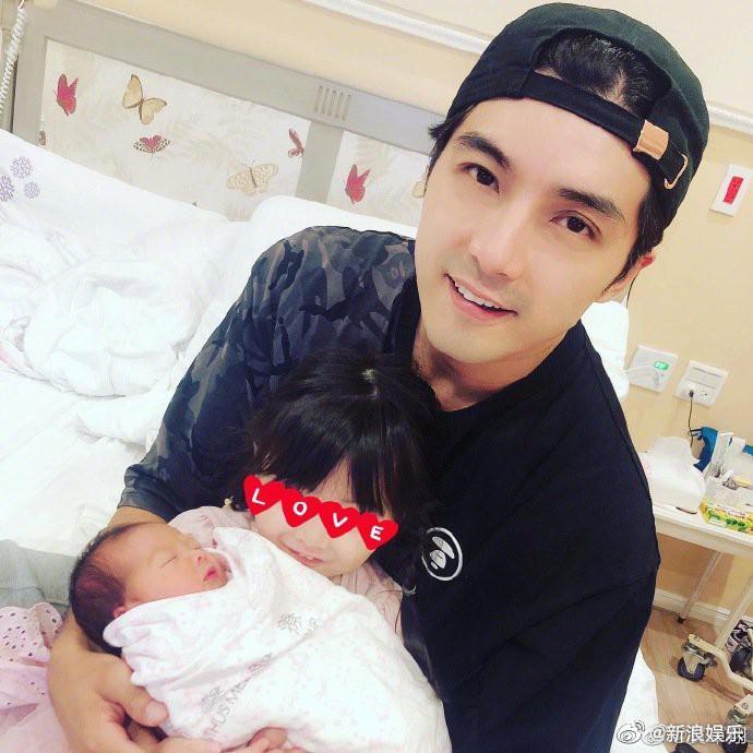 Cho vợ sinh mổ trước 2 tuần vì không muốn con cung Xử Nữ, Hạ Quân Tường bị chê "quá ích kỷ" - 2