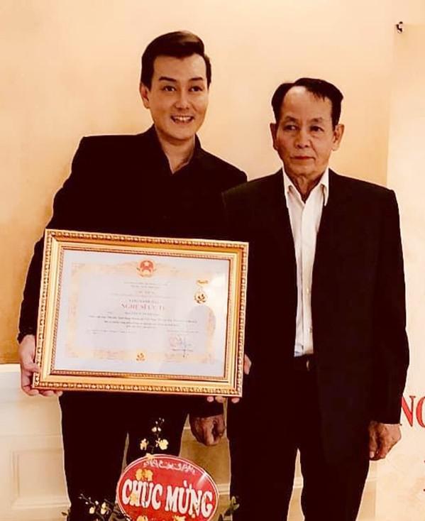 Nghệ sĩ Tuấn Phương nguy kịch - 2