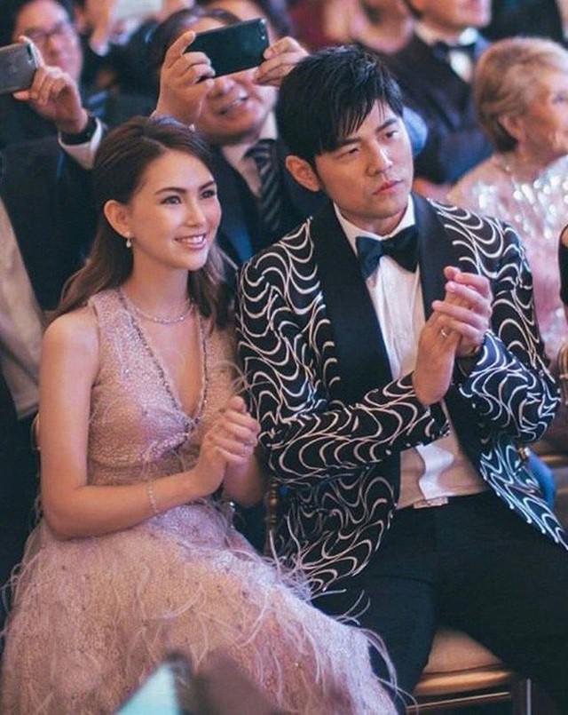 Châu Kiệt Luân khoe ảnh "cha nào con nấy", thừa nhận "lép vế" so với vợ - 1