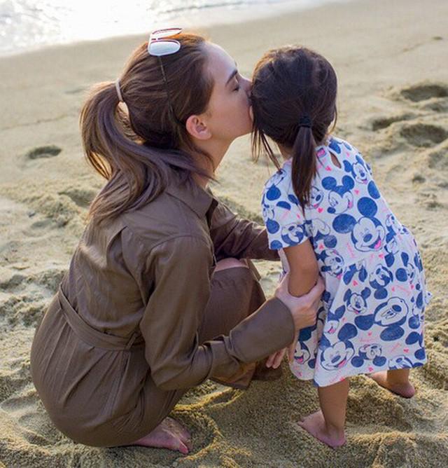 Châu Kiệt Luân khoe ảnh "cha nào con nấy", thừa nhận "lép vế" so với vợ - 5