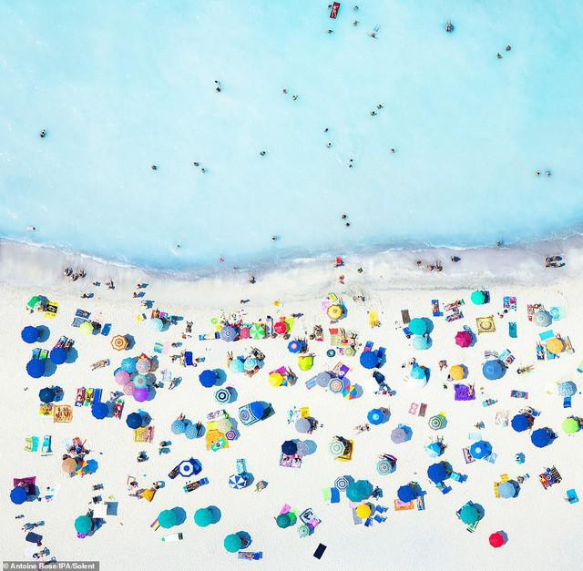 Khoảnh khắc chài lưới ở Việt Nam nằm trong top ảnh đẹp của giải ảnh quốc tế - 5