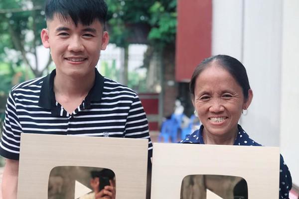 Youtube: Mỏ vàng hái ra tiền hay sân chơi đầy khắc nghiệt? - 7