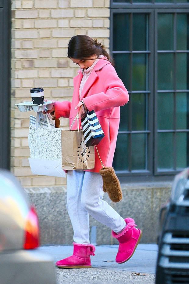 "Công chúa Hollywood" Suri Cruise càng lớn càng xinh đẹp rạng ngời - 3