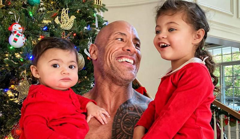 Cả gia đình siêu sao Holywood "The Rock" nhiễm COVID-19 - 2