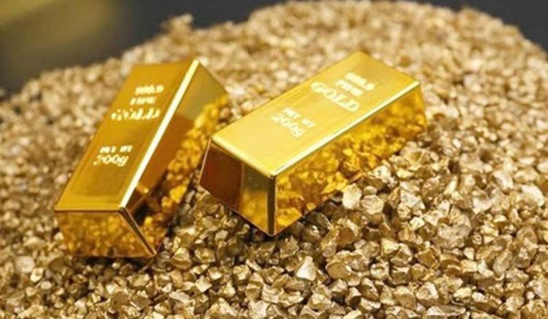 Giá vàng 3/9: Vàng tụt giảm do đồng đô la Mỹ mạnh lên - 1