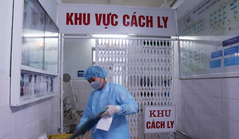 Từ ngày 1/9 người nhập cảnh sẽ phải nộp phí cách ly - 1