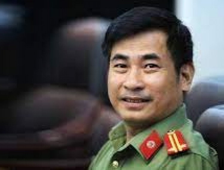 Những vần thơ tình ám ảnh của một nhà văn