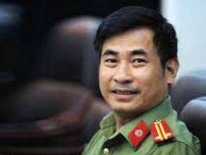Thơ - Những vần thơ tình ám ảnh của một nhà văn