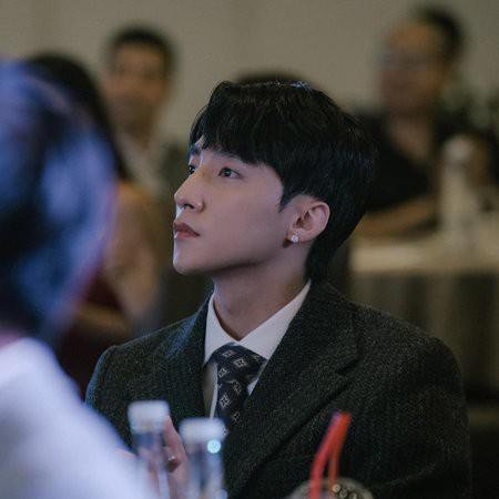 Sơn Tùng M-TP lên chức "ông bầu" - 1