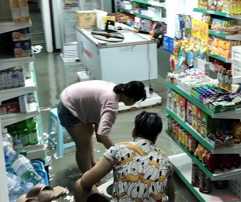 Chùm ảnh Hà Nội - "Phố cũng như sông" - 9