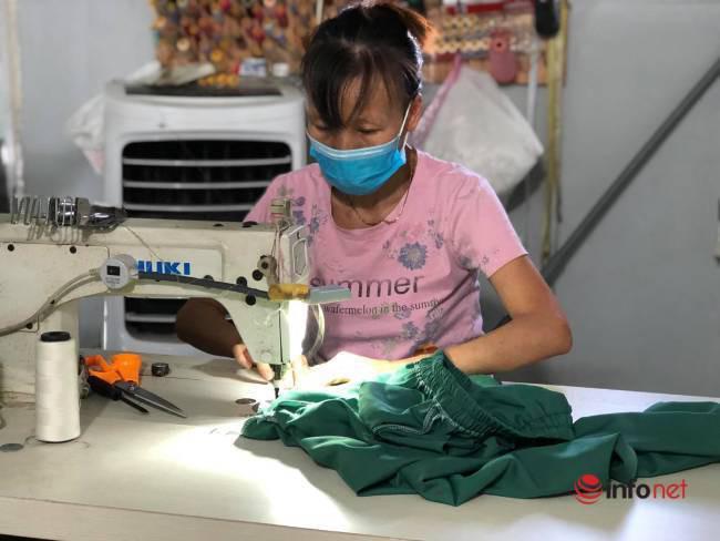 Phụ nữ Đà Nẵng bảo nhau may áo blouse hỗ trợ y bác sỹ chống dịch - 4