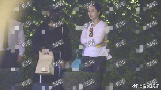 Shock: Paparazzi bắt được khoảnh khắc Phạm Băng Băng tới bệnh viện phụ sản, lộ vòng 2 lớn bất thường - 2