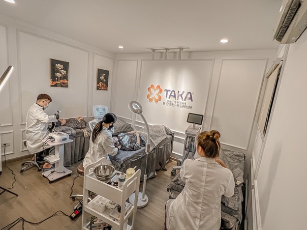 Trẻ hoá tế bào GEN đẩy lùi lão hoá tại TaKa Beauty Center - 6
