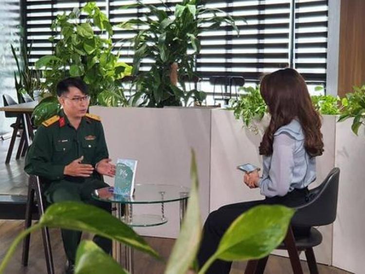 Văn thơ - Chuyện ông trưởng trại sáng tác văn chương