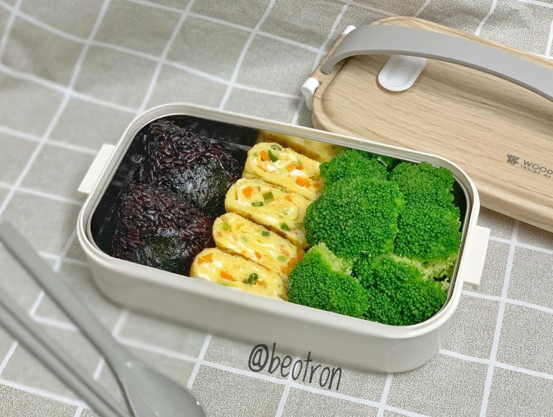 9X nấu cơm cho chồng mang đi làm để giữ dáng, có bữa chỉ 15-20 nghìn đồng mà siêu ngon - 14