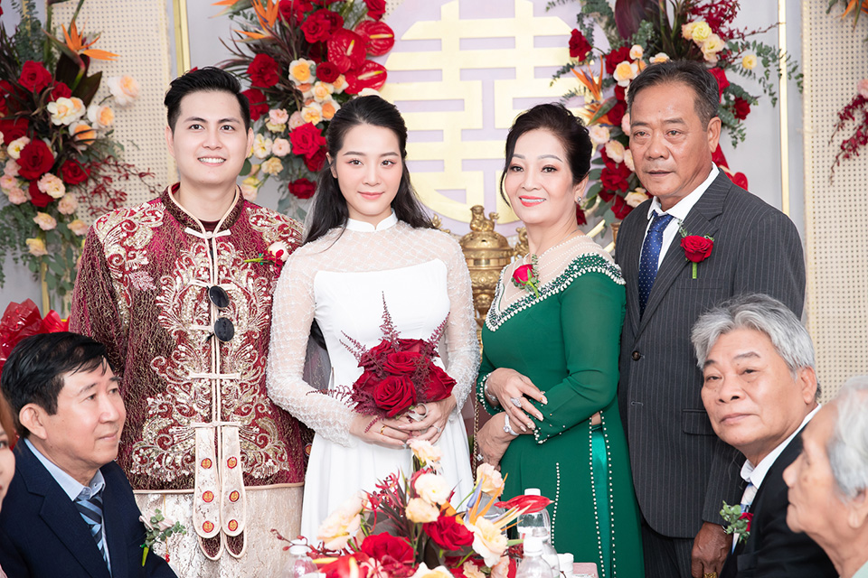 Đám cưới theo phong tục người Hoa của diễn viên Karen Nguyễn và chồng Giám đốc - 5