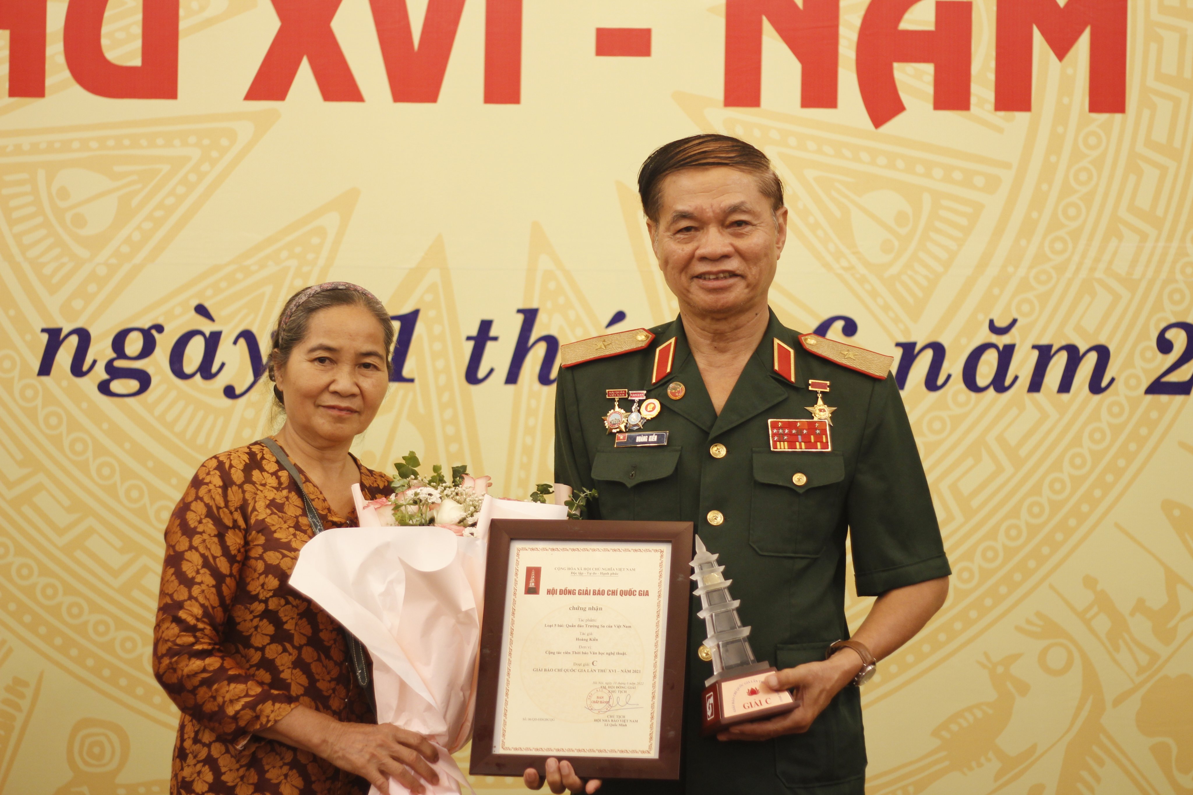 Thiếu tướng Hoàng Kiền: “Nhận giải Báo chí Quốc gia là niềm tự hào cho toàn thể đội ngũ cán bộ chiến sĩ Trường Sa” - 2
