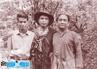 Nguyễn Văn Bổng - Nhà văn Chiến Sĩ hào hoa - 3