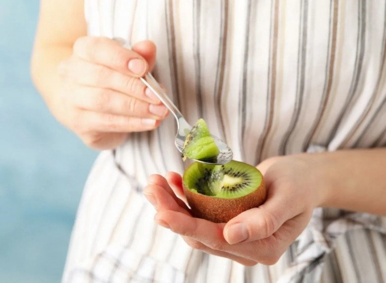 Bà bầu nên ăn kiwi xanh hay vàng? Top lợi ích đặc biệt khi bà bầu ăn kiwi - 5