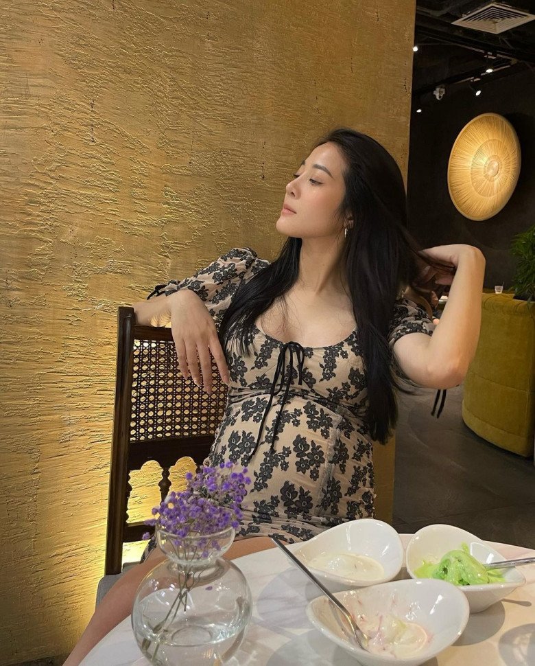 Mang bầu 5 tháng tăng 10kg, Karen Nguyễn vẫn đẹp xuất sắc, vòng 1 ngồn ngộn - 3