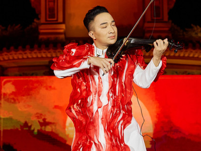  - Lãng tử violin Hoàng Rob khoác áo mới cho nhạc Trịnh Công Sơn