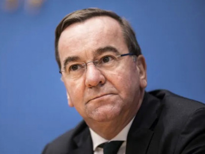Thế giới - Bộ trưởng Quốc phòng Đức cảnh báo &quot;viễn cảnh xấu nhất&quot; của bầu cử Mỹ