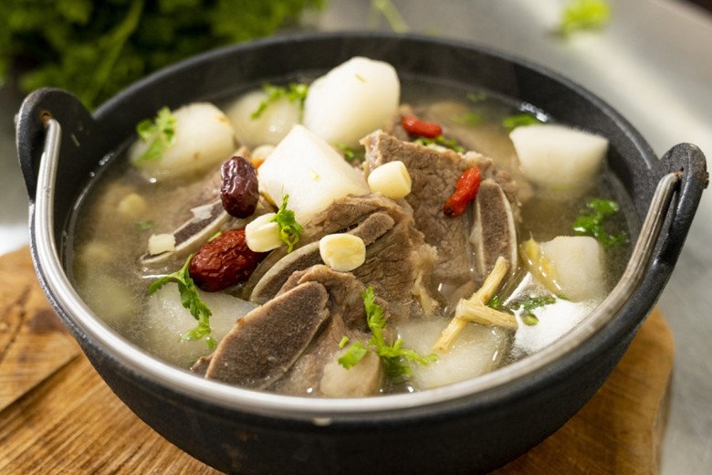 Cách nấu 5 món canh ngon nóng hổi, vừa ăn vừa thổi cho ngày mưa lạnh - 2