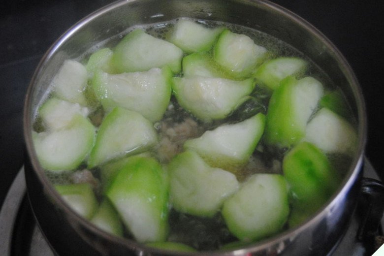 Nấu mướp nhớ làm thêm 1 bước nữa, miếng nào cũng xanh mướt, thơm mềm, không bao giờ thâm đen - 12
