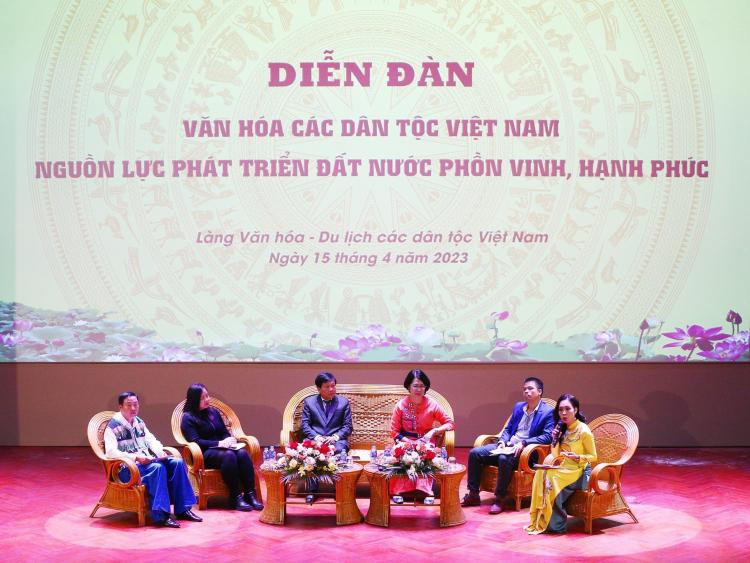 Phát huy nguồn lực văn hóa các dân tộc Việt Nam: Định vị bản sắc văn hóa Việt Nam trên trường quốc tế