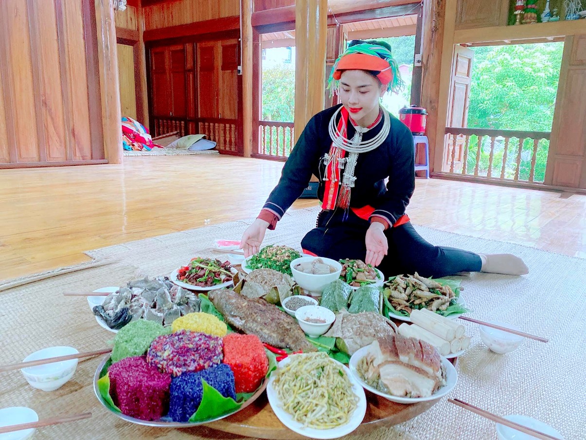 Khai mạc Festival Khèn Mông tỉnh Hà Giang và lễ hội văn hóa ẩm thực ba miền Bắc - Trung - Nam năm 2023 - 6