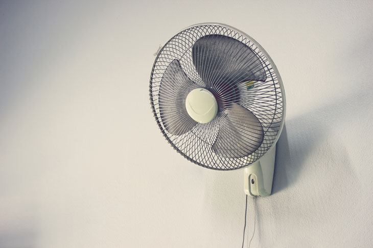 3 sai lầm khi bật quạt, càng dùng hại máy hại người, nhiều người dùng hơn 30 năm cũng không biết - 3