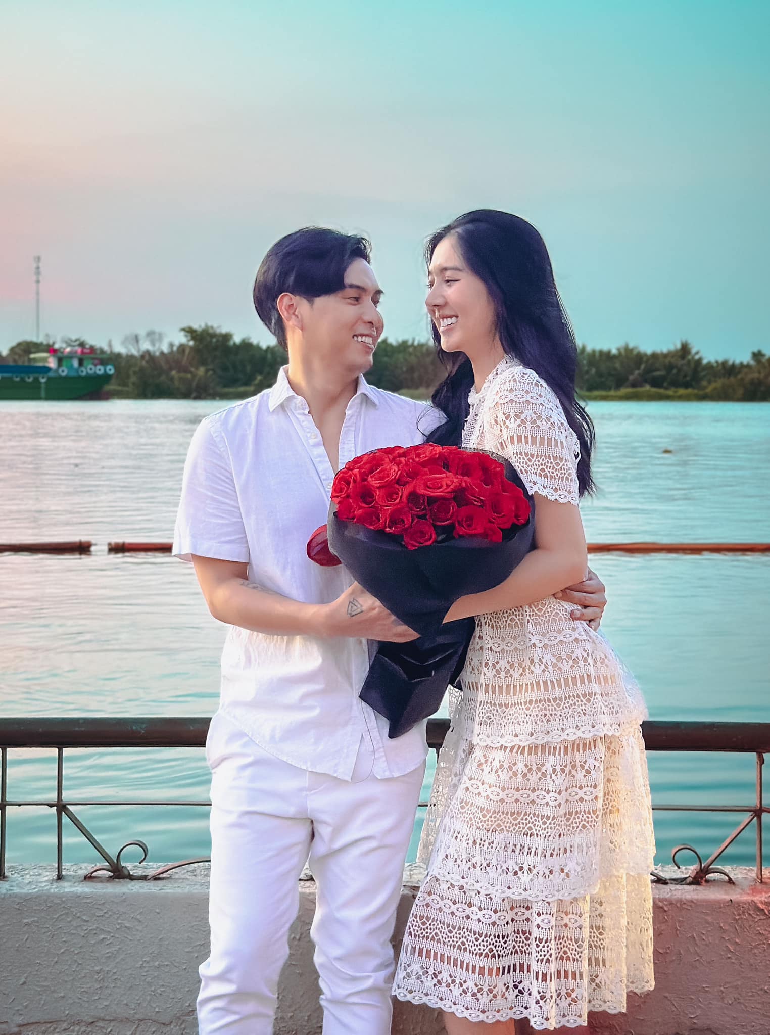 Vợ sắp cưới kém 17 tuổi “sốc” vì Hồ Quang Hiếu làm mọi thứ quá nhanh - 3