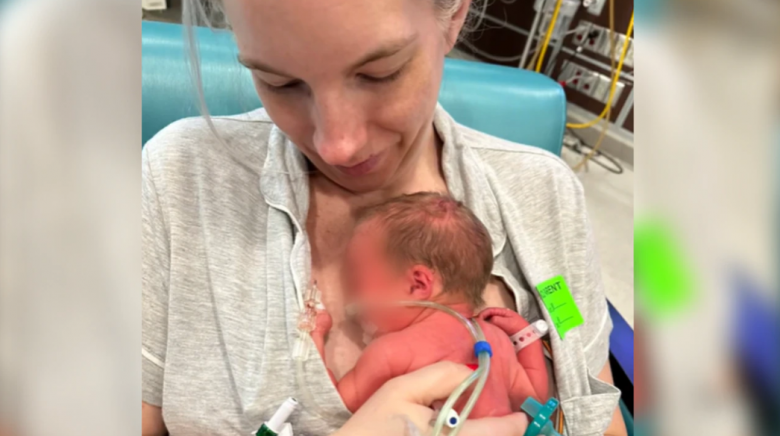 Câu chuyện đặc biệt của người mẹ có bụng bầu siêu to khổng lồ khiến nhiều người nể phục - 2