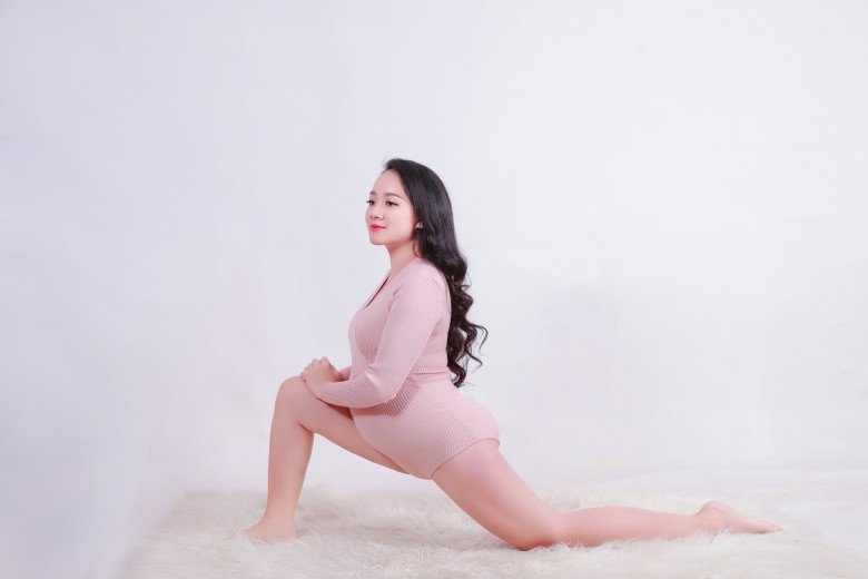 Mẹ bầu tăng 16kg mà làn da trắng mịn không vết rạn nhờ tắm và massage thứ này trong suốt thai kỳ - 2