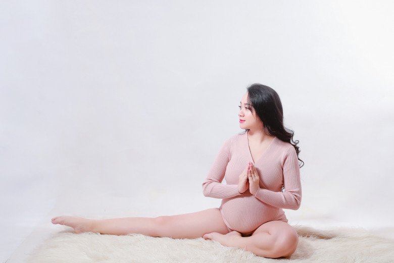 Mẹ bầu tăng 16kg mà làn da trắng mịn không vết rạn nhờ tắm và massage thứ này trong suốt thai kỳ - 3
