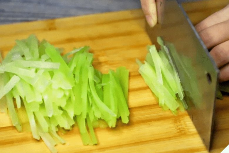 3 loại rau là “kháng sinh tự nhiên”, giá rất rẻ, mùa hè nên ăn nhiều để tăng sức đề kháng - 11