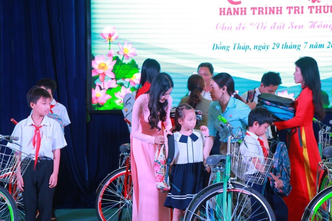Hoa hậu Nguyễn Thanh Hà là đại sứ thiện chí trẻ Liên Hiệp Quốc - 2