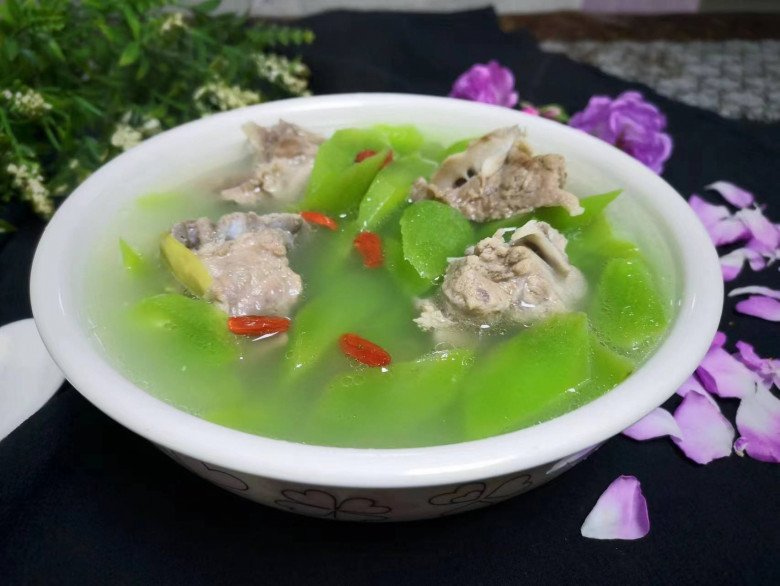 Cây này tưởng chỉ ăn lá, ai ngờ thân cũng cực ngon, đem nấu canh được món giàu canxi lại giải nhiệt ngày hè - 8