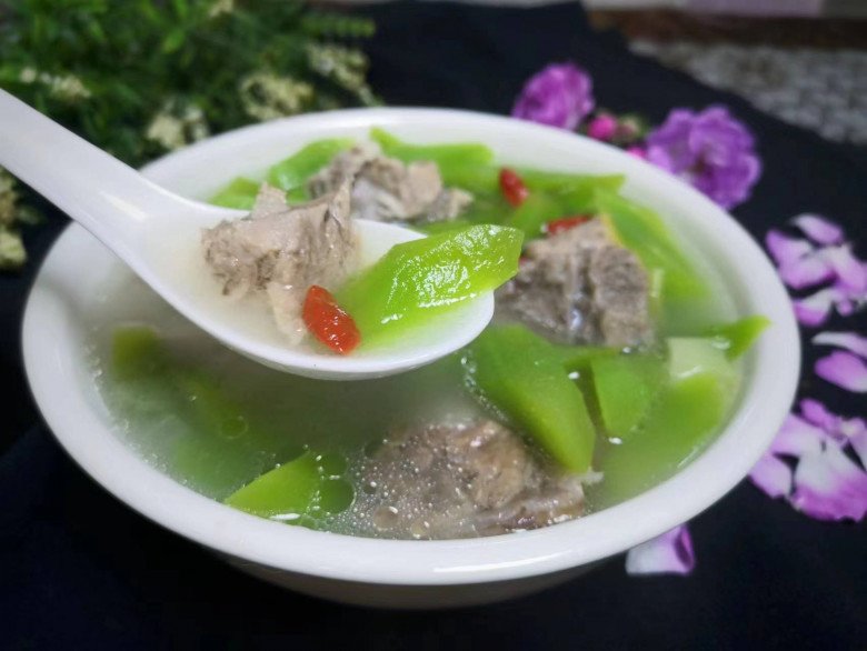 Cây này tưởng chỉ ăn lá, ai ngờ thân cũng cực ngon, đem nấu canh được món giàu canxi lại giải nhiệt ngày hè - 9