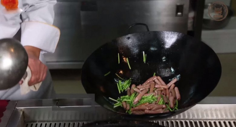 Loài cá chị em vừa nghe tên đã đỏ mặt nhưng là đặc sản, chế biến kiểu này đặt lên mâm ăn không thừa một con - 10