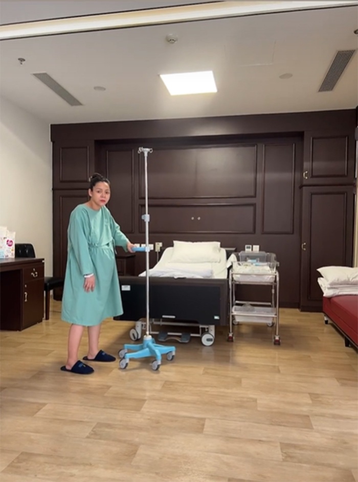 Sinh xong đau vết mổ đẻ nhưng diễn viên Diễm Hương vẫn ôm bụng nhảy, biểu cảm hết sức &#34;lầy lội&#34; - 2