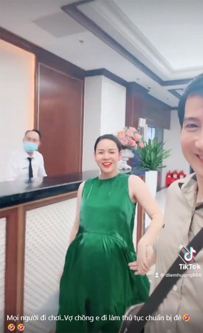 Sinh xong đau vết mổ đẻ nhưng diễn viên Diễm Hương vẫn ôm bụng nhảy, biểu cảm hết sức &#34;lầy lội&#34; - 4