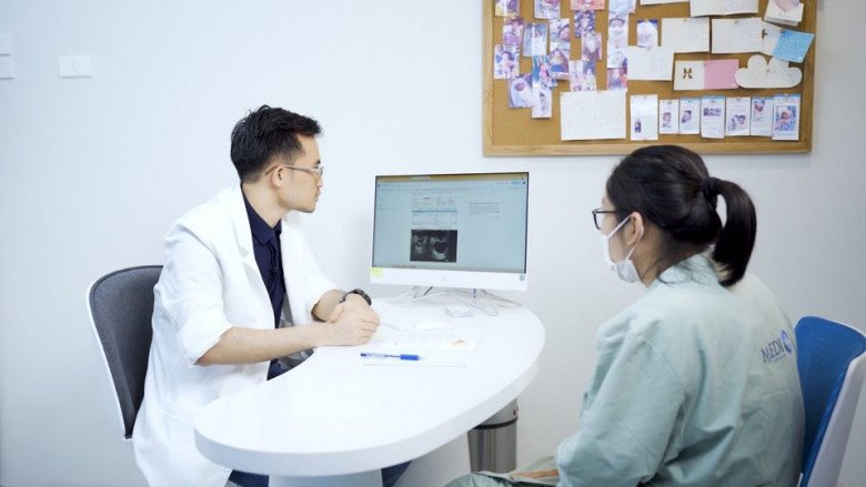 Bác sĩ cảnh báo: Mẹ bầu bồi bổ vừa phải trước khi mang thai vì bổ đâu chưa thấy mà nguy hại đến thai nhi - 1