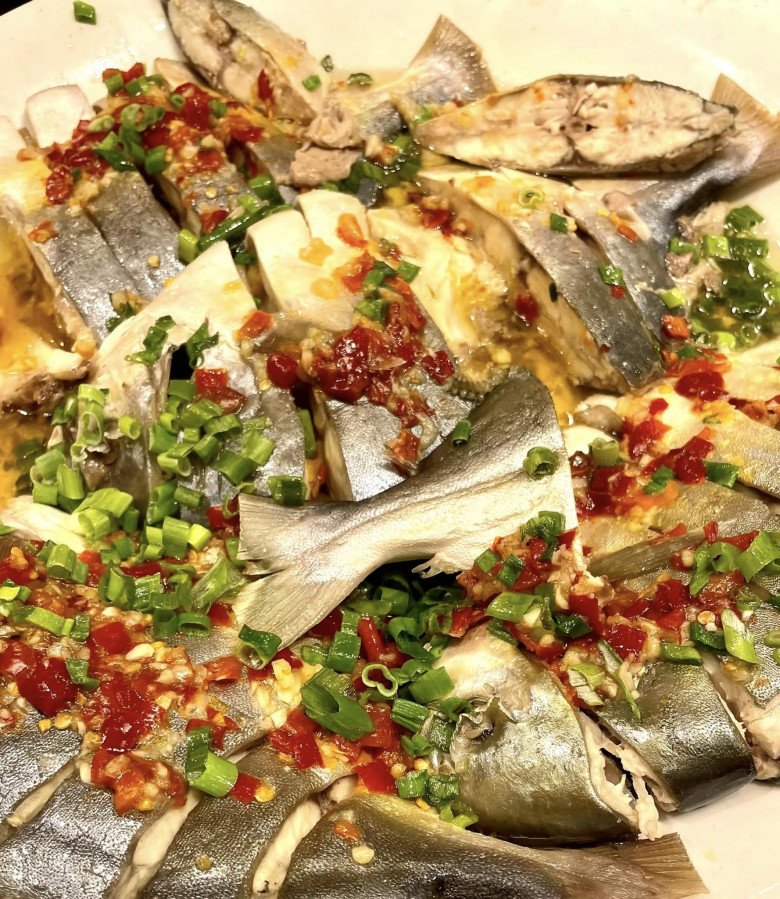 Nam ca sĩ đảm đang trổ tài nấu 2 món hấp dẫn, vợ cũ U70 của Đàm Vĩnh Hưng thốt lên: "Wow giỏi quá con" - 15