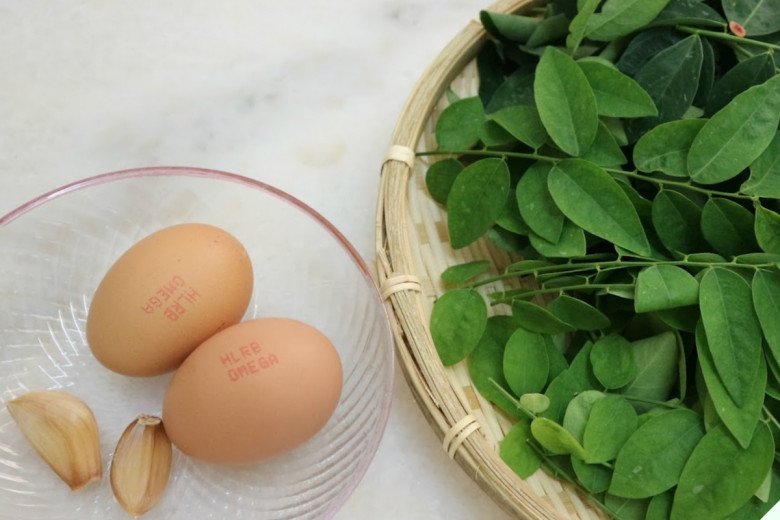 Cây này trồng chỉ lấy lá, vitamin C gấp 45 lần rau thường, nấu với trứng rất ngon, quét sạch “rác” trong ngũ tạng - 4