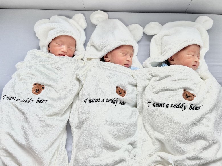 Tưởng bị u nang khó có con, ai ngờ đi siêu âm bác sĩ báo tam thai, mẹ 9X lo nhiều hơn mừng - 5