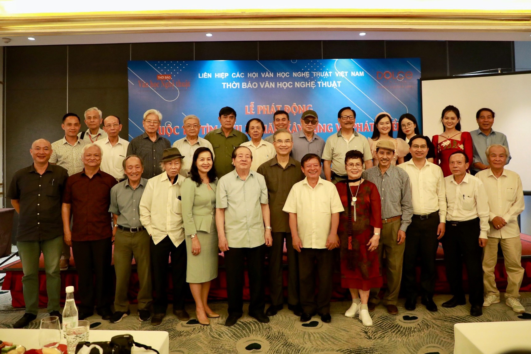 Phát động Cuộc thi Tìm hiểu 75 năm xây dựng và phát triển Liên hiệp các Hội Văn học nghệ thuật Việt Nam - 7