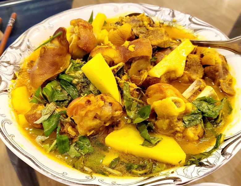 Vợ 3 con của Mạnh Trường làm món chè ngon ngọt có cái tên thú vị, nhìn đã thấy mát lịm người - 12