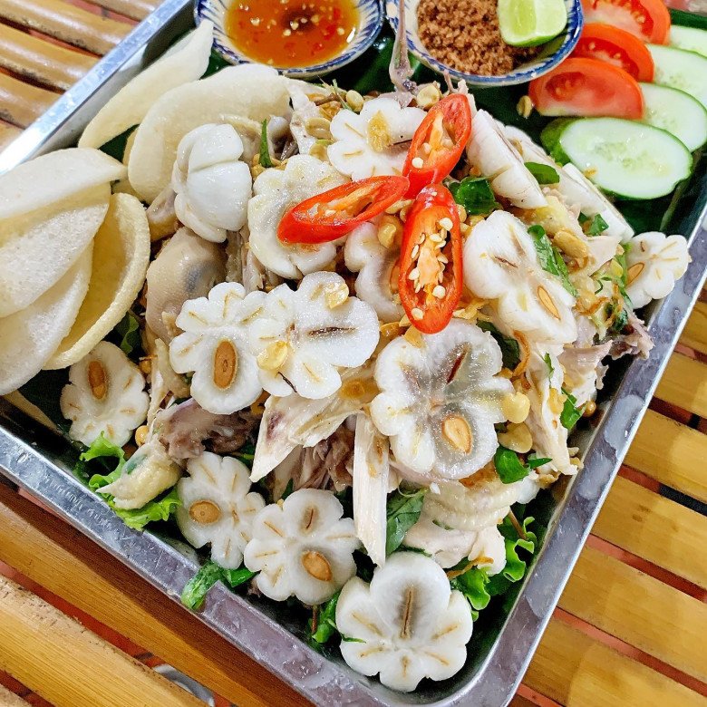 Mẹ ruột Hoa hậu Kỳ Duyên cũng đua trend làm món ăn đang "hót hòn họt" - 14